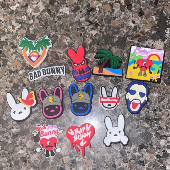 Bad bunny croc jibbitz - Picture 1 of 4